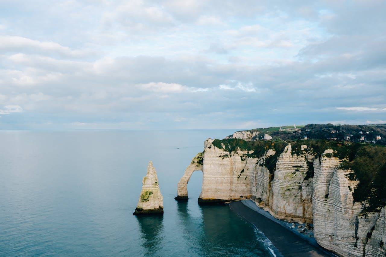 Etretat et ses magnifiques falaises